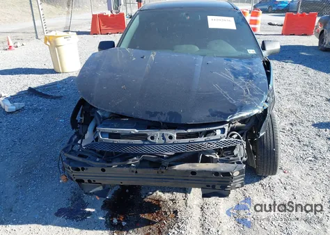 2010 Ford Focus Se z USA, uszkodzony, nr VIN 1FAHP3FN4AW175360